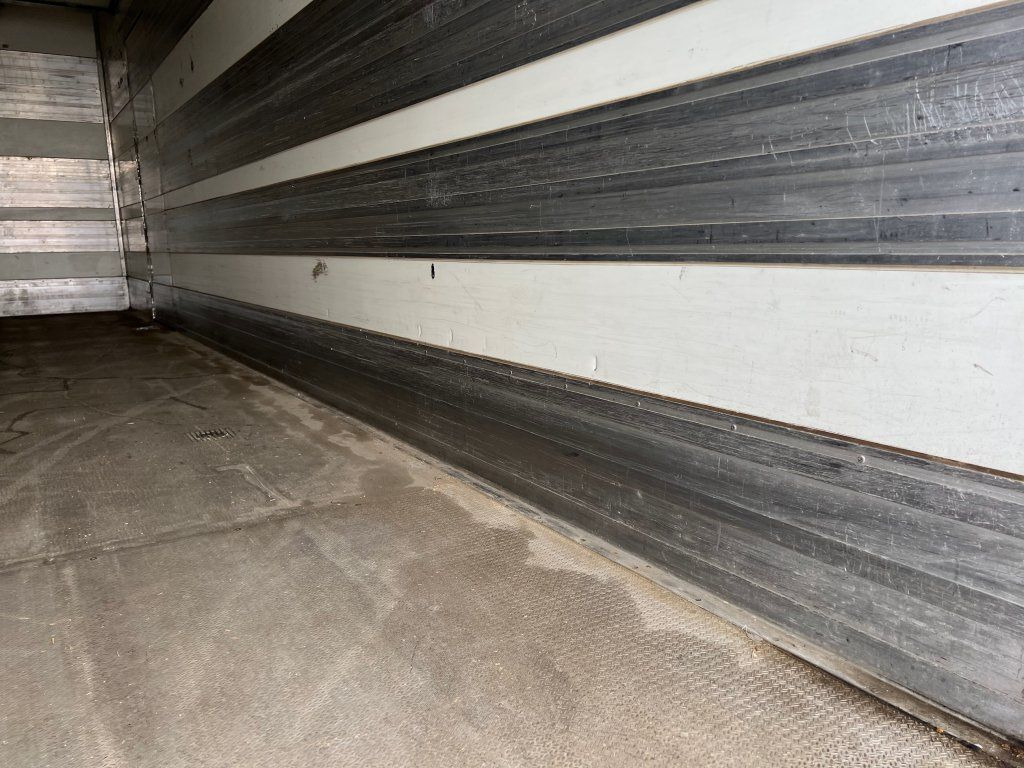 Refrigerator truck MAN TGL12.220 EURO 6 Carrier Xarios 600: picture 13