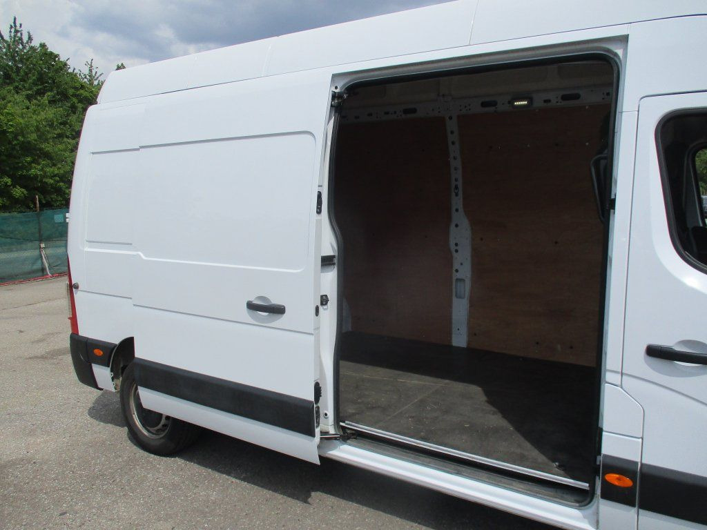 Panel van Renault Master 2.3dci L3H3: picture 6