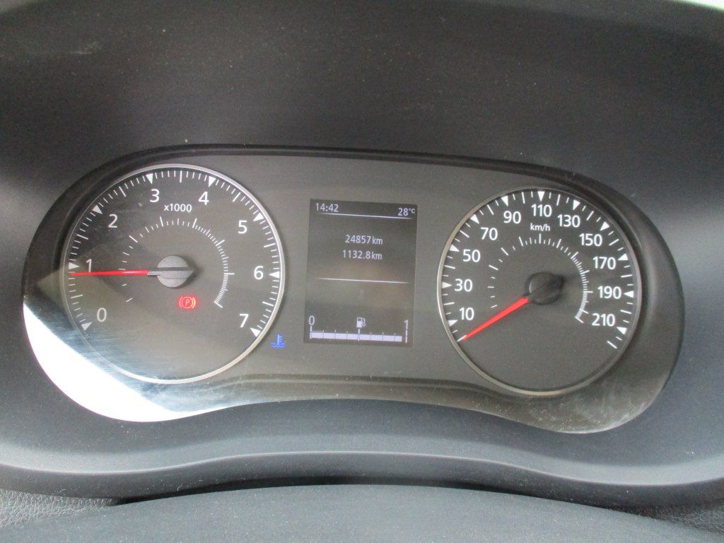 Panel van Renault Master 2.3dci L3H3: picture 15