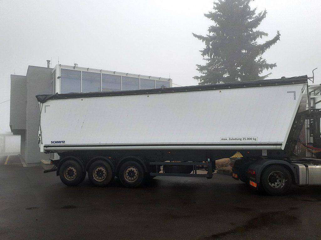 Schmitz Cargobull SKI 24 50 m3 - Tipper semi-trailer: picture 3 Schmitz Cargobull SKI 24 50 m3 - Tipper semi-trailer: picture 3