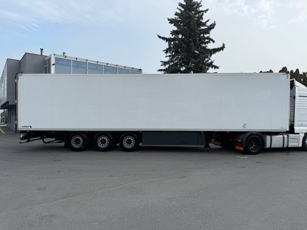 Schmitz Cargobull SKO24 Carrier Vector 1550 - Closed box semi-trailer: picture 2 Schmitz Cargobull SKO24 Carrier Vector 1550 - Closed box semi-trailer: picture 2