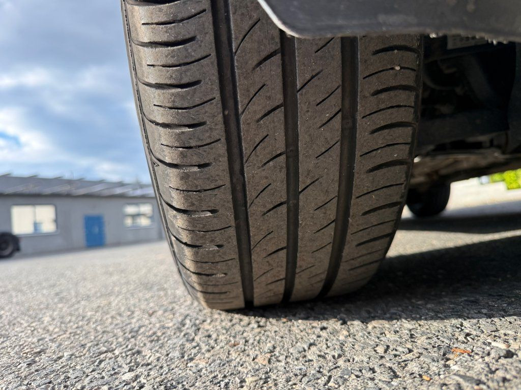 Leasing of Skoda 1,4TDi kombi Skoda 1,4TDi kombi: picture 18 Leasing of Skoda 1,4TDi kombi Skoda 1,4TDi kombi: picture 18