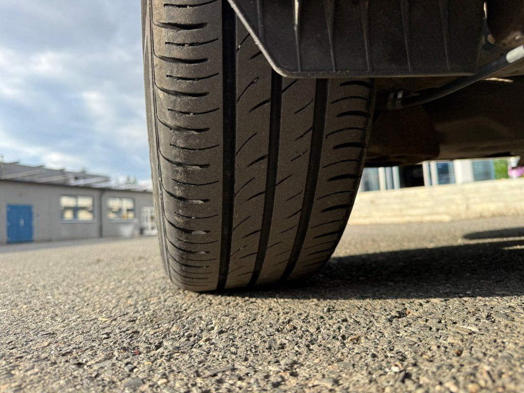 Leasing of Skoda 1,4TDi kombi Skoda 1,4TDi kombi: picture 17 Leasing of Skoda 1,4TDi kombi Skoda 1,4TDi kombi: picture 17