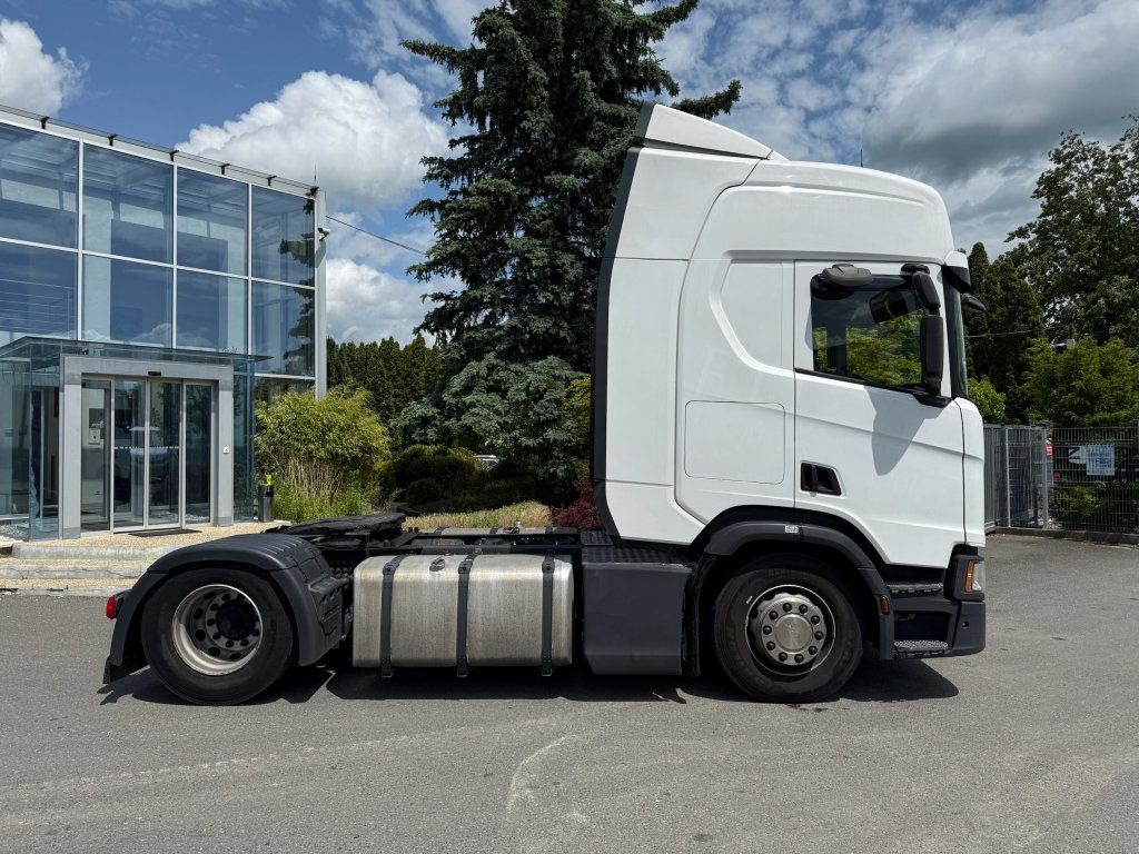 Scania R450 Euro 6 - Tractor unit: picture 4 Scania R450 Euro 6 - Tractor unit: picture 4