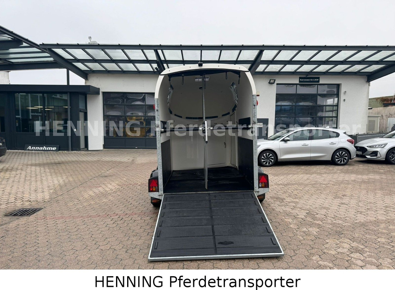 Böckmann 2 - Pferde Anhänger - Livestock trailer: picture 5 Böckmann 2 - Pferde Anhänger - Livestock trailer: picture 5