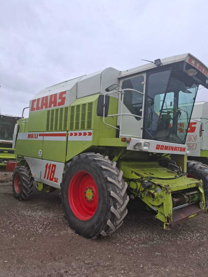 Claas dominator 118 sl Maxi - Harvester: picture 1 Claas dominator 118 sl Maxi - Harvester: picture 1