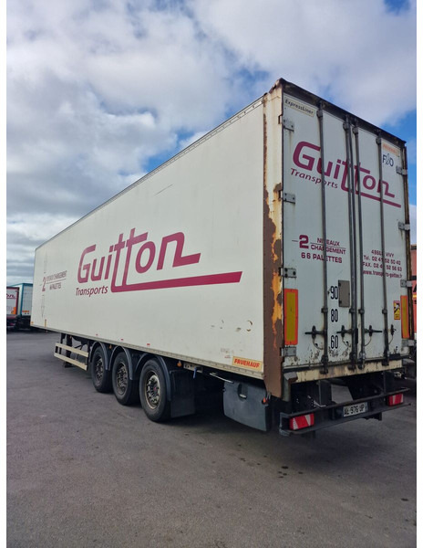 Fruehauf - Closed box semi-trailer: picture 3 Fruehauf - Closed box semi-trailer: picture 3
