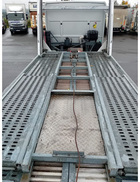 Mercedes-Benz Econic 1833 - Tow truck: picture 4 Mercedes-Benz Econic 1833 - Tow truck: picture 4