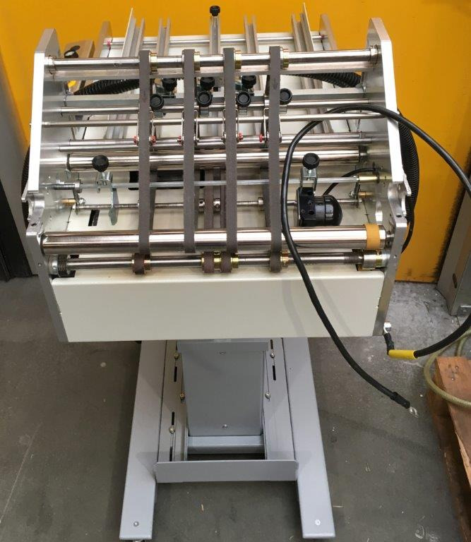 Bäuerle SKM 36-B standing arch small format delivery - Printing machinery: picture 2 Bäuerle SKM 36-B standing arch small format delivery - Printing machinery: picture 2