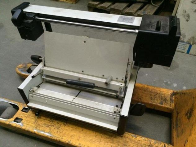 Fastbind R2 Manual Hot Glue Adhesive Binder - Binding machine: picture 2 Fastbind R2 Manual Hot Glue Adhesive Binder - Binding machine: picture 2