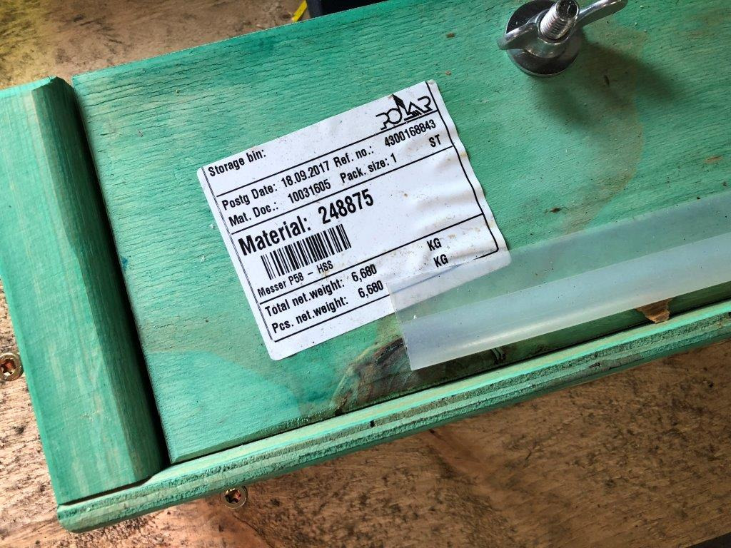 Polar 58 EM cutting machine - Paper cutting machine: picture 4 Polar 58 EM cutting machine - Paper cutting machine: picture 4