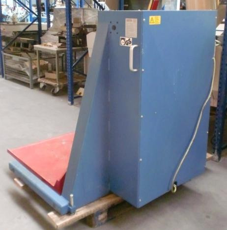 Schneider Senator Profi Line PL 2 Q pallet lift - Warehouse equipment: picture 3 Schneider Senator Profi Line PL 2 Q pallet lift - Warehouse equipment: picture 3
