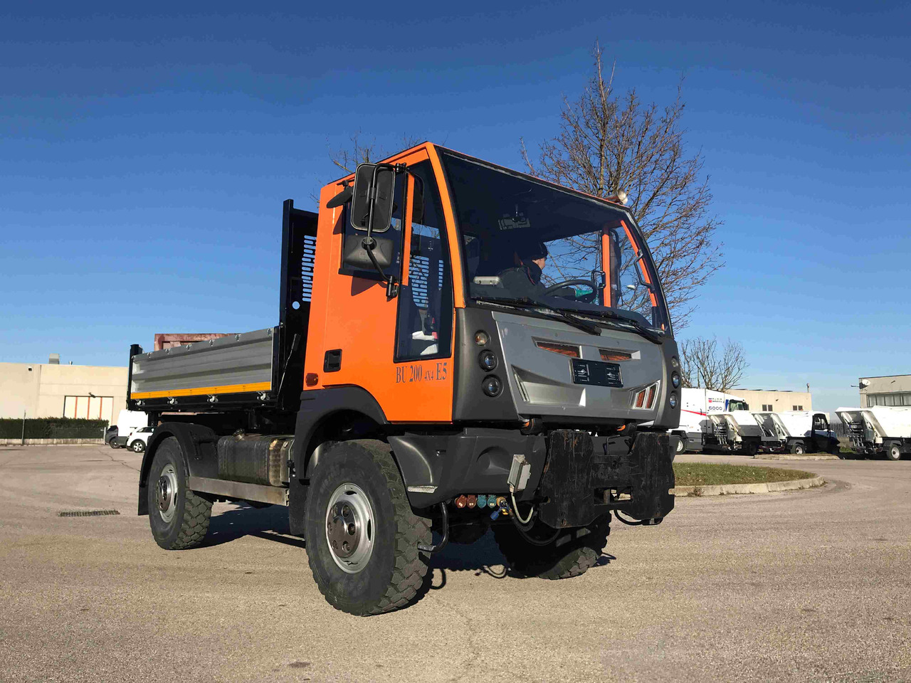 BUCHER BU 200 - Tipper: picture 2 BUCHER BU 200 - Tipper: picture 2