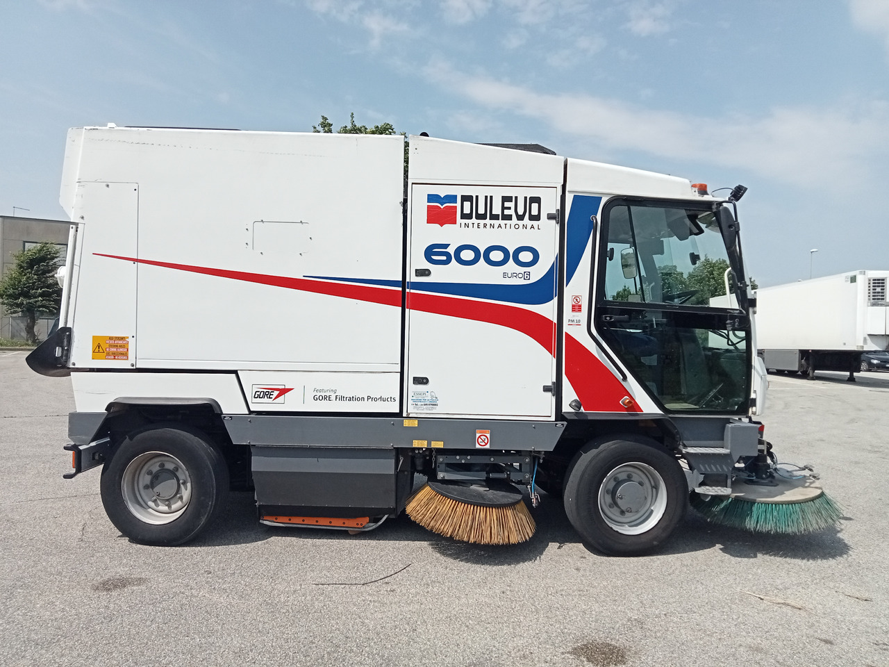 DULEVO 6000 - Road sweeper: picture 1 DULEVO 6000 - Road sweeper: picture 1