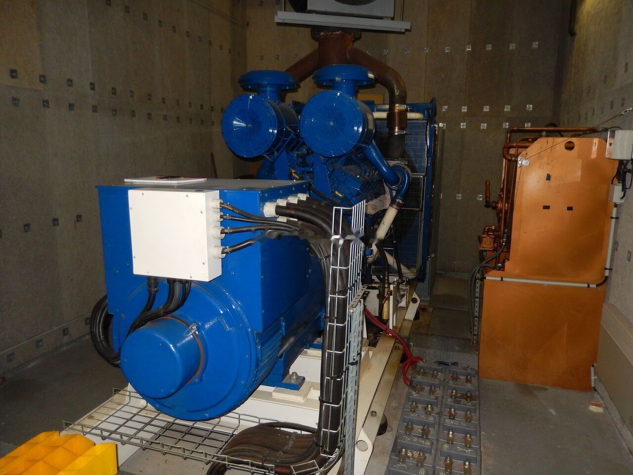 Perkins 630 kVa 3012TAG3 - Generator set: picture 2 Perkins 630 kVa 3012TAG3 - Generator set: picture 2