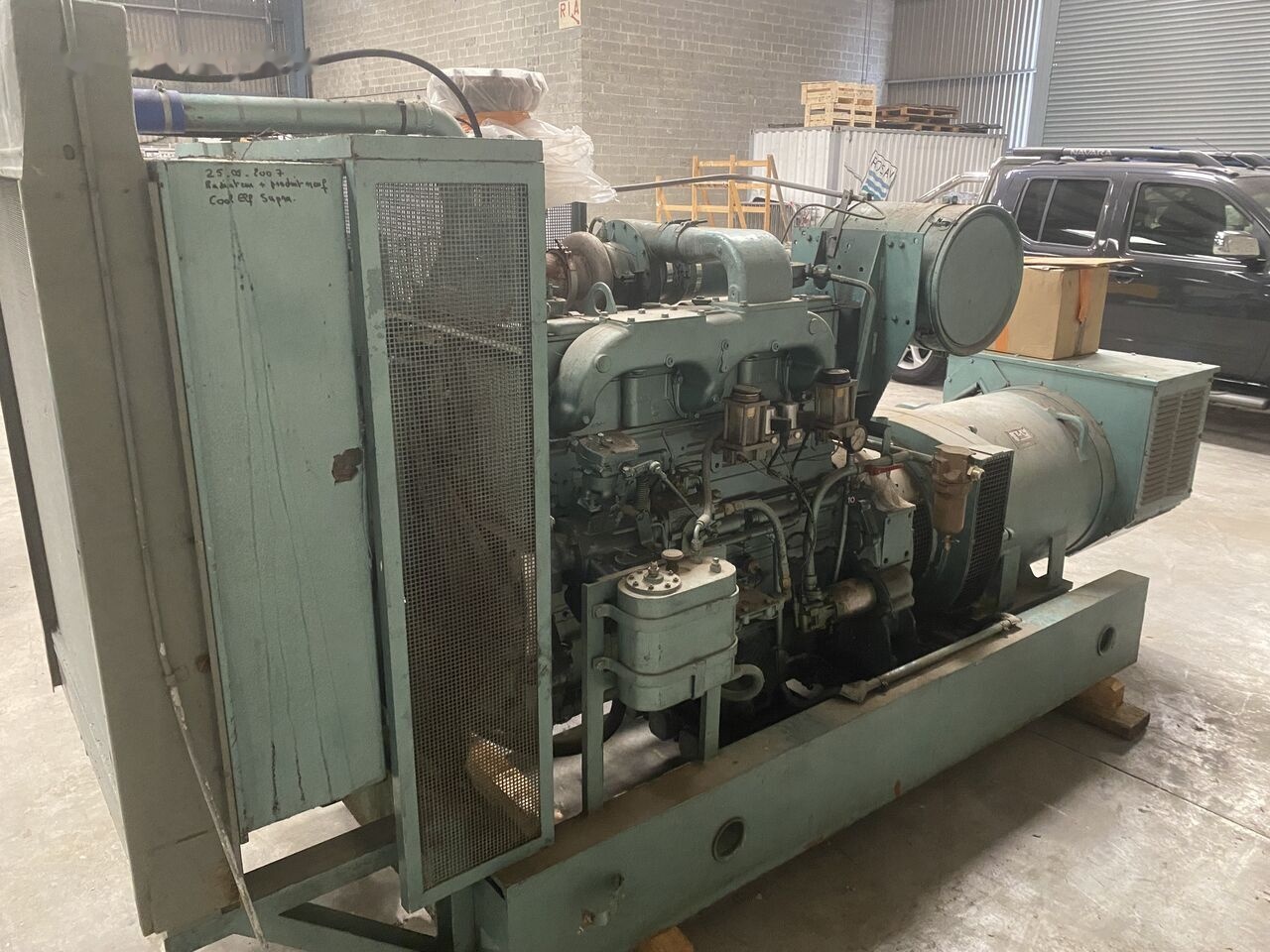 SDMO 250 KVA Cummins - Generator set: picture 2 SDMO 250 KVA Cummins - Generator set: picture 2