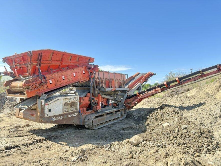 Sandvik QE330 - Screener: picture 3 Sandvik QE330 - Screener: picture 3