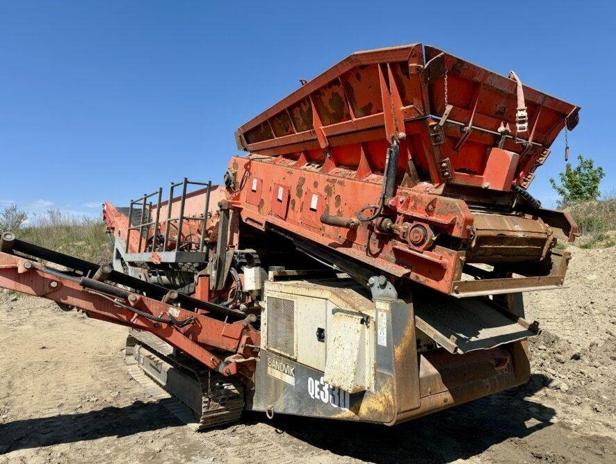 Sandvik QE330 - Screener: picture 1 Sandvik QE330 - Screener: picture 1
