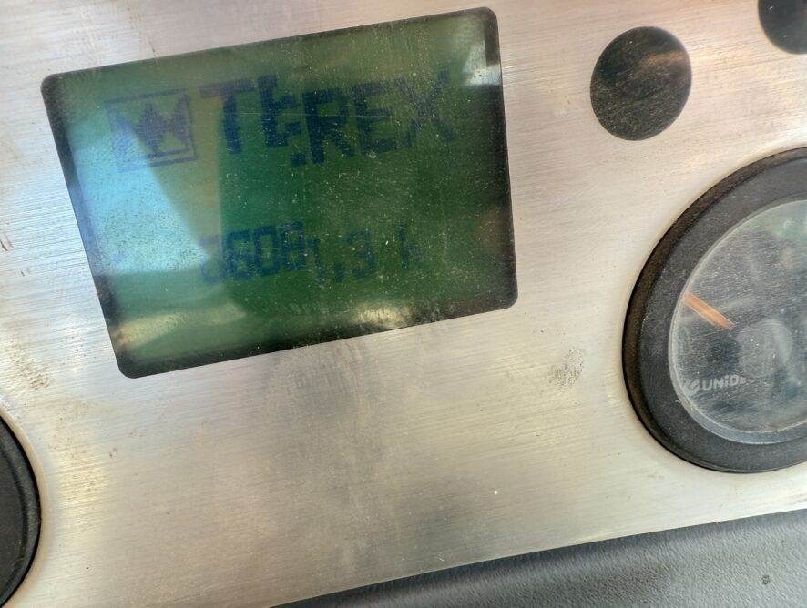 Wheel loader Terex TL120: picture 17