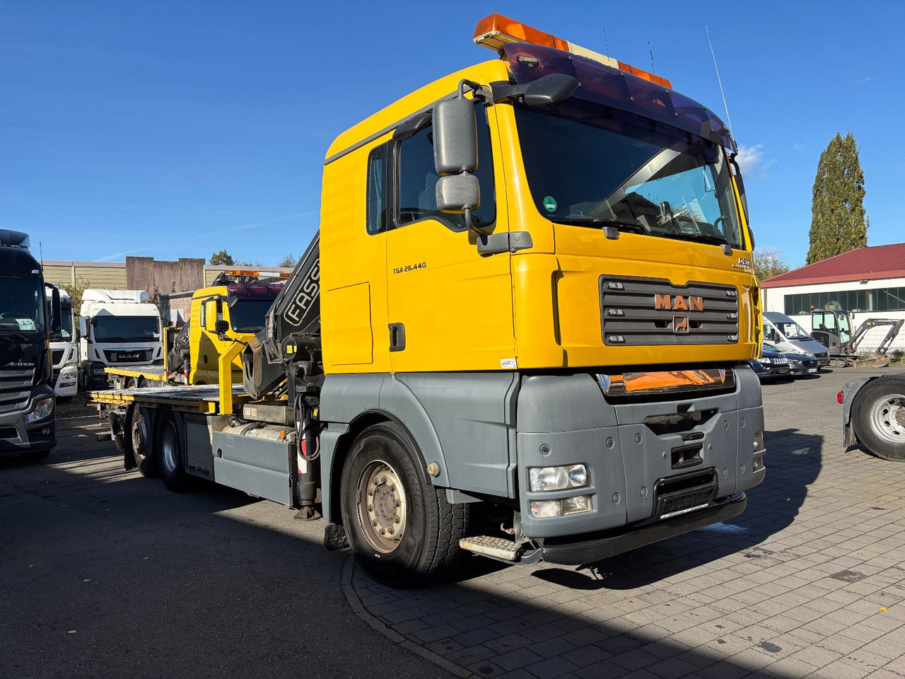 MAN TGA 26.440 FASSI F450AXP Containerauf./Lenkachse - Crane truck: picture 3 MAN TGA 26.440 FASSI F450AXP Containerauf./Lenkachse - Crane truck: picture 3