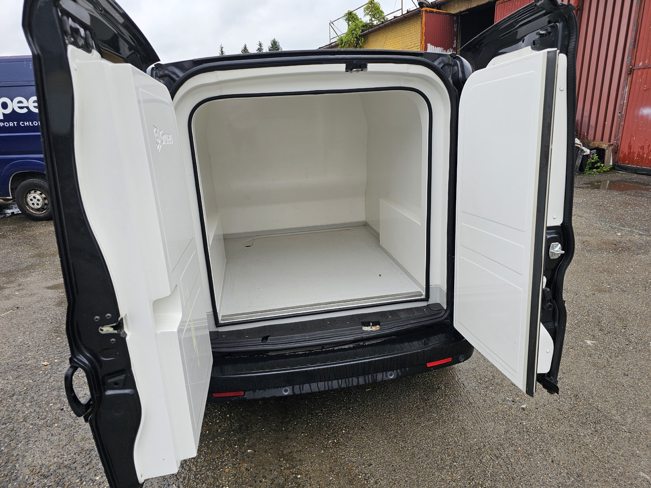 FIAT DOBLO CHLODNIA MROZNIA CARRIER KLIMA EURO6 - Refrigerated van: picture 1 FIAT DOBLO CHLODNIA MROZNIA CARRIER KLIMA EURO6 - Refrigerated van: picture 1
