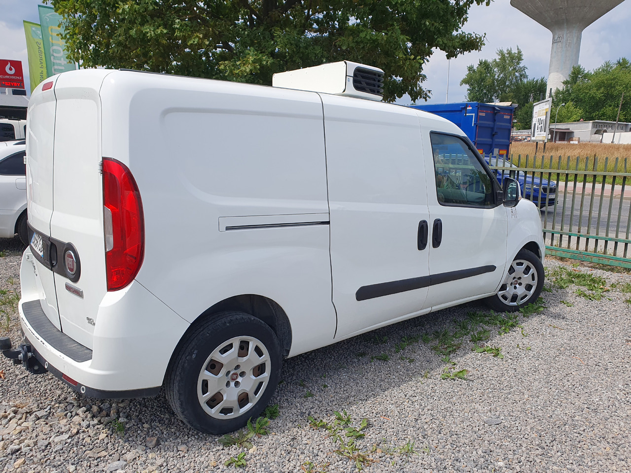 FIAT DOBLO LONG CHLODNIA carrier KLIMA EURO6 - Refrigerated van: picture 2 FIAT DOBLO LONG CHLODNIA carrier KLIMA EURO6 - Refrigerated van: picture 2