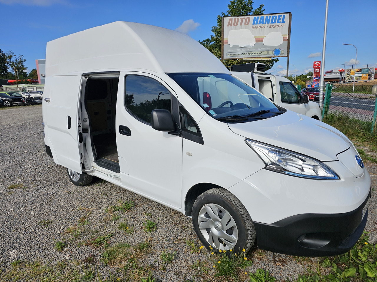 Leasing of NISSAN E-NV200  ELEKTRYCZNY 40 KV 250 km klima kamera NISSAN E-NV200  ELEKTRYCZNY 40 KV 250 km klima kamera: picture 14 Leasing of NISSAN E-NV200  ELEKTRYCZNY 40 KV 250 km klima kamera NISSAN E-NV200  ELEKTRYCZNY 40 KV 250 km klima kamera: picture 14