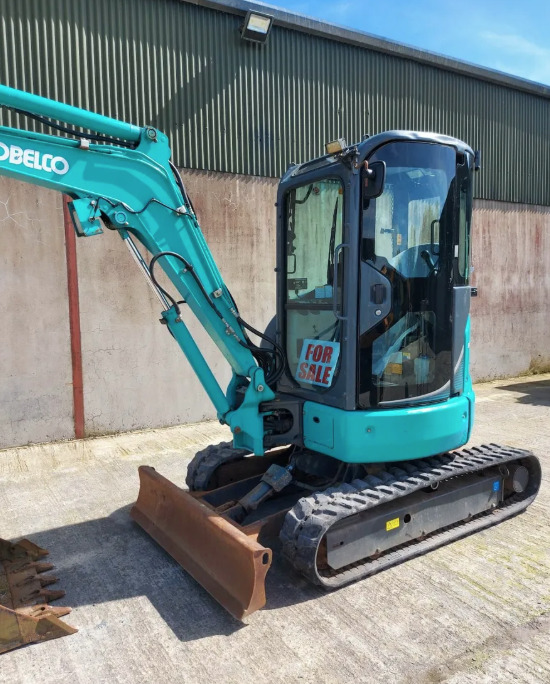 KOBELCO SK28SR-6 - Mini excavator: picture 3 KOBELCO SK28SR-6 - Mini excavator: picture 3