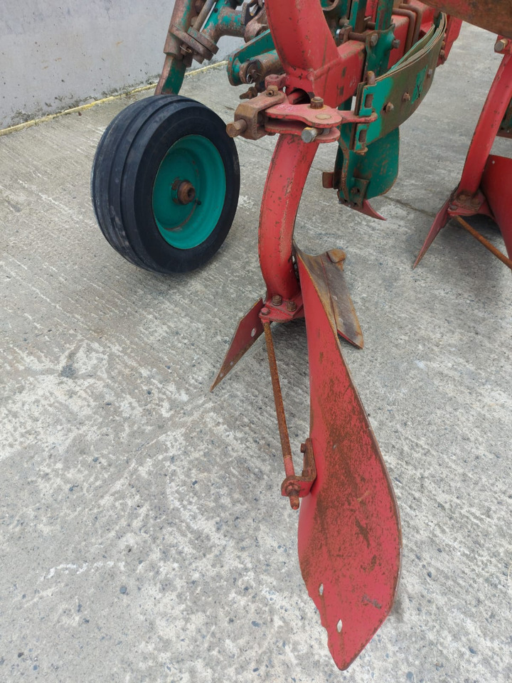 Plow KVERNELAND ES100-200: picture 15 Plow KVERNELAND ES100-200: picture 15
