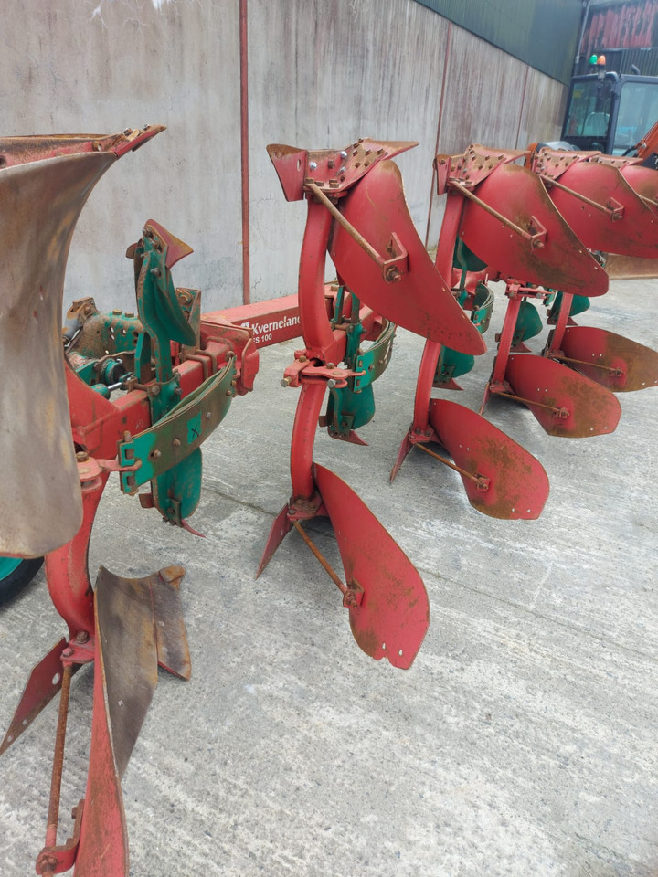 Plow KVERNELAND ES100-200: picture 9 Plow KVERNELAND ES100-200: picture 9