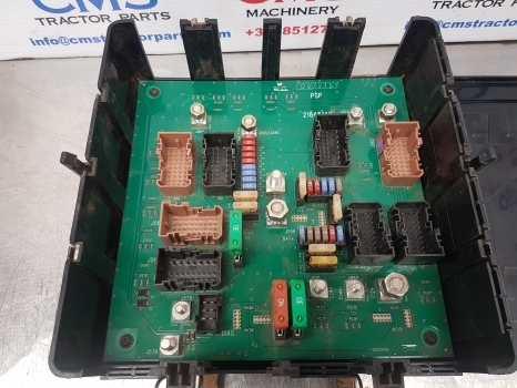 Claas Arion 640, 500, 600, Axion 950, 920, 900 Cab Fuse Box Unit 0021845140 - Fuse for Farm tractor: picture 3 Claas Arion 640, 500, 600, Axion 950, 920, 900 Cab Fuse Box Unit 0021845140 - Fuse for Farm tractor: picture 3