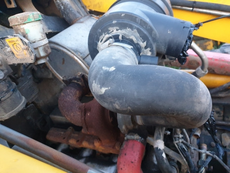 Fermec 760 Perkins 1948/2200 Complete Engine For Parts Aq31425 Zz50281 ,zz90145 - Engine: picture 1 Fermec 760 Perkins 1948/2200 Complete Engine For Parts Aq31425 Zz50281 ,zz90145 - Engine: picture 1