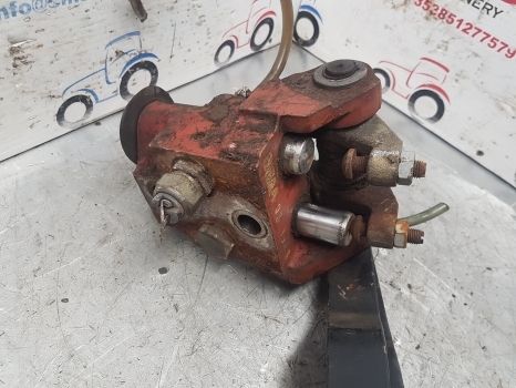 Fiat 115-90, 140-90, 160-90 Brake Pedals Linkage Complete 5110643, 5110653 - Brake parts for Farm tractor: picture 5 Fiat 115-90, 140-90, 160-90 Brake Pedals Linkage Complete 5110643, 5110653 - Brake parts for Farm tractor: picture 5