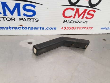 Fiat 130-90, 140-90, 115-90, 180-90, 160-90 Cab Handle Knob 5114837 - Cab and interior: picture 2 Fiat 130-90, 140-90, 115-90, 180-90, 160-90 Cab Handle Knob 5114837 - Cab and interior: picture 2