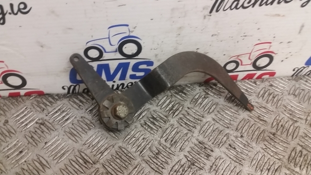 Ford 30 Series 4630, 3930, 4830, 5030, 3930, 3430 Hand Throttle E8nn9805ac14m - Fuel system for Farm tractor: picture 2 Ford 30 Series 4630, 3930, 4830, 5030, 3930, 3430 Hand Throttle E8nn9805ac14m - Fuel system for Farm tractor: picture 2