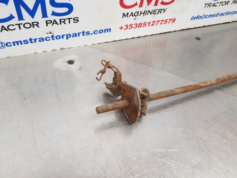 Ford 5000, 6600, 4600, Throttle Control Lever Assy C5nn9a794a, 81806383 - Fuel system for Agricultural machinery: picture 3 Ford 5000, 6600, 4600, Throttle Control Lever Assy C5nn9a794a, 81806383 - Fuel system for Agricultural machinery: picture 3