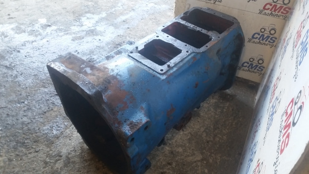 Ford 5610, 7610, 6610, 7710, 7810, 7910, 8210 Transmission Housing E2nn7006ea - Gearbox: picture 4 Ford 5610, 7610, 6610, 7710, 7810, 7910, 8210 Transmission Housing E2nn7006ea - Gearbox: picture 4