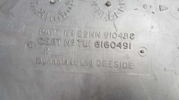 Ford 5640, 6640, 7740 Auxiliary Fuel Tank 21.9 Gal E9nn9104bc, 82006121 - Fuel tank for Farm tractor: picture 5 Ford 5640, 6640, 7740 Auxiliary Fuel Tank 21.9 Gal E9nn9104bc, 82006121 - Fuel tank for Farm tractor: picture 5