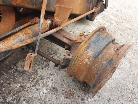 Ford 655c Engine, Front, Rear Axle, Backhoe, Transmission, Hydraulic Parts - Backhoe loader: picture 3 Ford 655c Engine, Front, Rear Axle, Backhoe, Transmission, Hydraulic Parts - Backhoe loader: picture 3