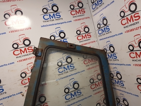 Ford 7600, 7710, 6600 Tw10, Tw20 Q Cab Door Right Assembly Rusty D8nn9420124bc - Door and parts for Farm tractor: picture 4 Ford 7600, 7710, 6600 Tw10, Tw20 Q Cab Door Right Assembly Rusty D8nn9420124bc - Door and parts for Farm tractor: picture 4