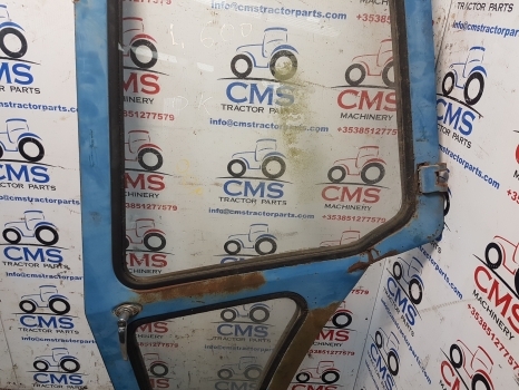 Ford 7710, 7910,tw10, Tw10 Q Cab Door Left Assembly D8nn9420125bc, D8nn9420125bb - Door and parts for Farm tractor: picture 4 Ford 7710, 7910,tw10, Tw10 Q Cab Door Left Assembly D8nn9420125bc, D8nn9420125bb - Door and parts for Farm tractor: picture 4