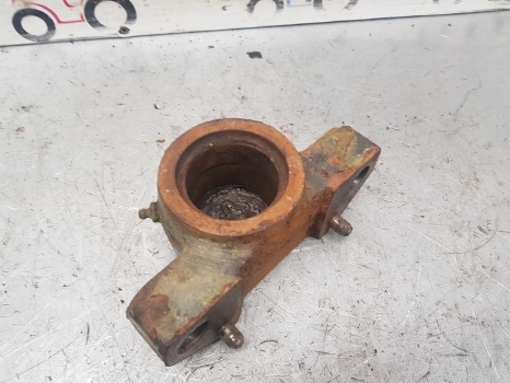 Ford New Holland Fiat 90-90 Front Axle Suspension Bracket 5140451, 5140452 - Suspension for Farm tractor: picture 5 Ford New Holland Fiat 90-90 Front Axle Suspension Bracket 5140451, 5140452 - Suspension for Farm tractor: picture 5