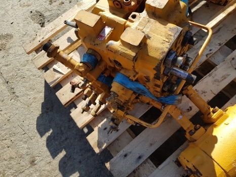 Hyundai Robex 130lc-3 Main Hydraulic Control Valve Assy 31e6-00050; Ux22-38; - Hydraulic valve for Excavator: picture 5 Hyundai Robex 130lc-3 Main Hydraulic Control Valve Assy 31e6-00050; Ux22-38; - Hydraulic valve for Excavator: picture 5