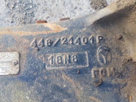 Jcb 2cx, 520-50 Front Axle Housing Casting Beam 448/21401 - Front axle for Backhoe loader: picture 3 Jcb 2cx, 520-50 Front Axle Housing Casting Beam 448/21401 - Front axle for Backhoe loader: picture 3