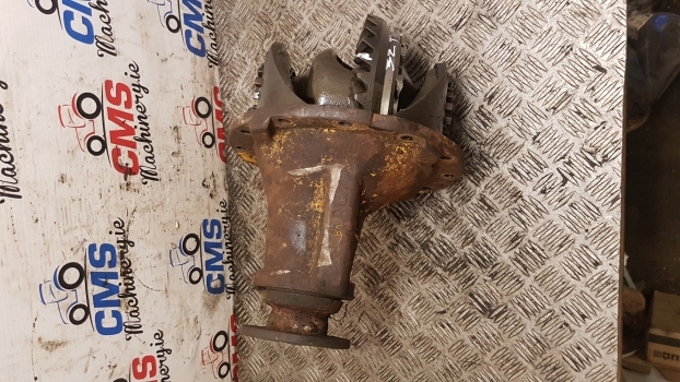 Jcb 3cx Front Differential Housing Bevel Gear 448/05500, 458/70029, 448/05401 - Differential gear for Backhoe loader: picture 1 Jcb 3cx Front Differential Housing Bevel Gear 448/05500, 458/70029, 448/05401 - Differential gear for Backhoe loader: picture 1