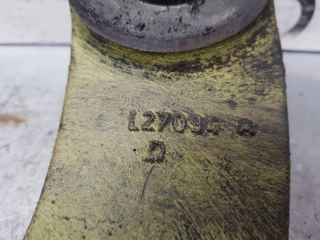 John Deere 1830, 1930, 2030, 1130, 3020, 3030, 3130 Steering Arm L27094, 510072 - Steering for Farm tractor: picture 2 John Deere 1830, 1930, 2030, 1130, 3020, 3030, 3130 Steering Arm L27094, 510072 - Steering for Farm tractor: picture 2