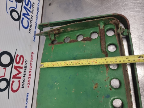 John Deere 2750, 2140, 40, 50 Series, Sg2 Battery Cover Foot Step Lhs Al58119 - Door and parts: picture 3 John Deere 2750, 2140, 40, 50 Series, Sg2 Battery Cover Foot Step Lhs Al58119 - Door and parts: picture 3