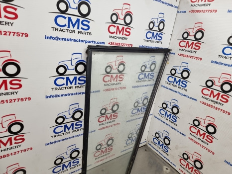 John Deere 3130, 3030,  Cab Door Glass Lower Assy Al27356 - Window and parts: picture 2 John Deere 3130, 3030,  Cab Door Glass Lower Assy Al27356 - Window and parts: picture 2