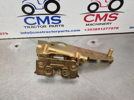 John Deere 6135r, 6r Series, Cab Door Locker Lh For Parts, Al224084 - Door and parts: picture 3 John Deere 6135r, 6r Series, Cab Door Locker Lh For Parts, Al224084 - Door and parts: picture 3