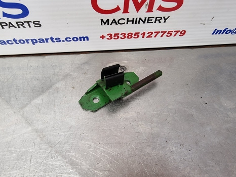 John Deere 6145r, 6m, 6r Series, Side Panel Hinge Rhs Al212821 - Body and exterior: picture 3 John Deere 6145r, 6m, 6r Series, Side Panel Hinge Rhs Al212821 - Body and exterior: picture 3